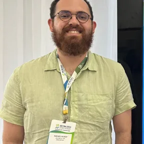 Dr. Rafael Ribeiro Alves